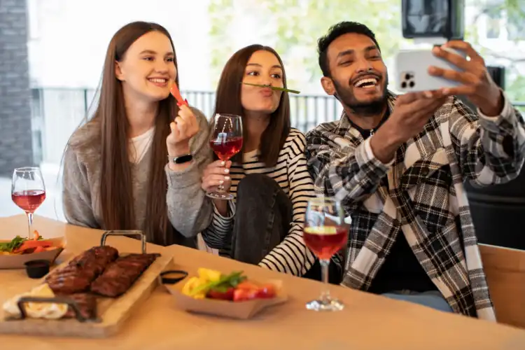 user generated content restaurant social media